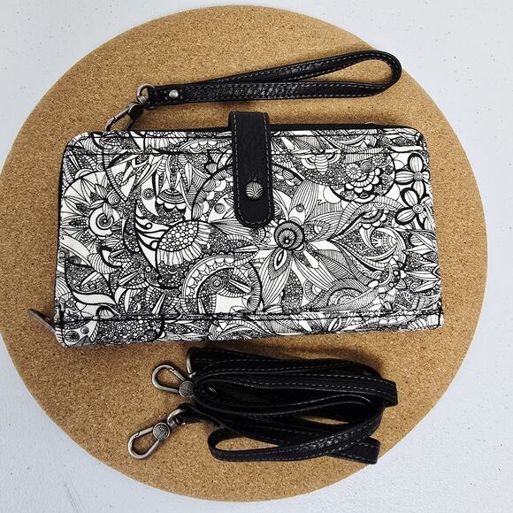 Sakroots Wallet Artist Circle Black White Floral Retro Smartphone Crossbody - Picture 1 of 9